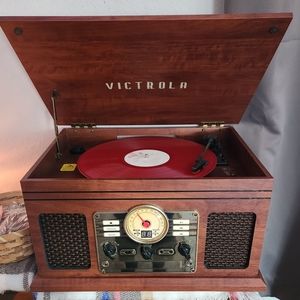 Victrola record player